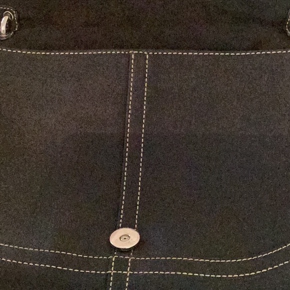 Coach Black Handbag - Picture 6 of 8